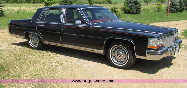 image for item I3876 1989 Cadillac Brougham