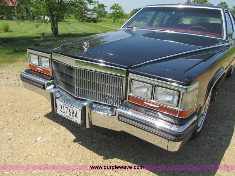 image for item I3876 1989 Cadillac Brougham