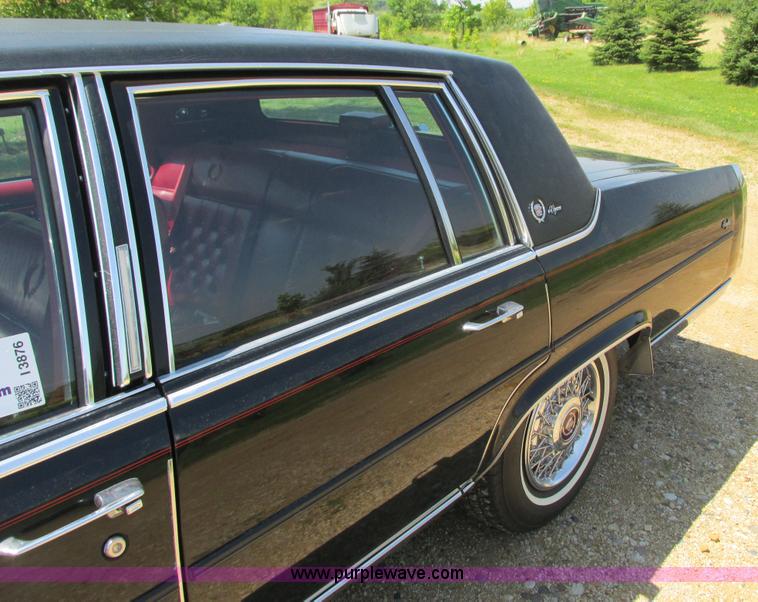 image for item I3876 1989 Cadillac Brougham