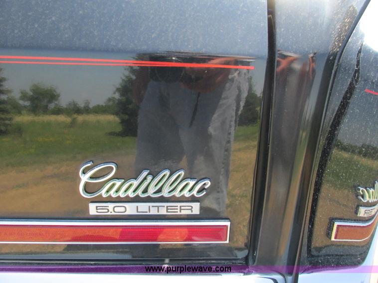 image for item I3876 1989 Cadillac Brougham