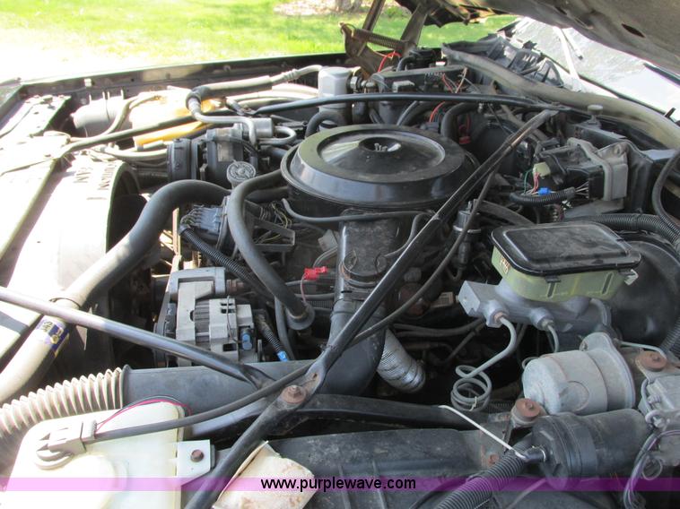 image for item I3876 1989 Cadillac Brougham