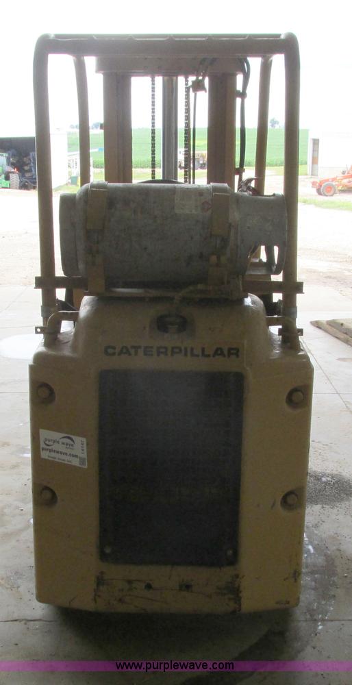 image for item I4147 Caterpillar TC30 forklift
