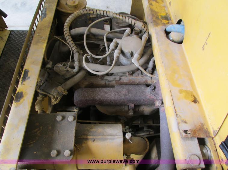 image for item I4147 Caterpillar TC30 forklift