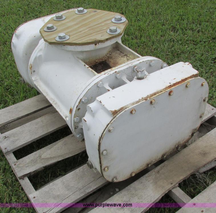 image for item I4149 (3) blower/compressors