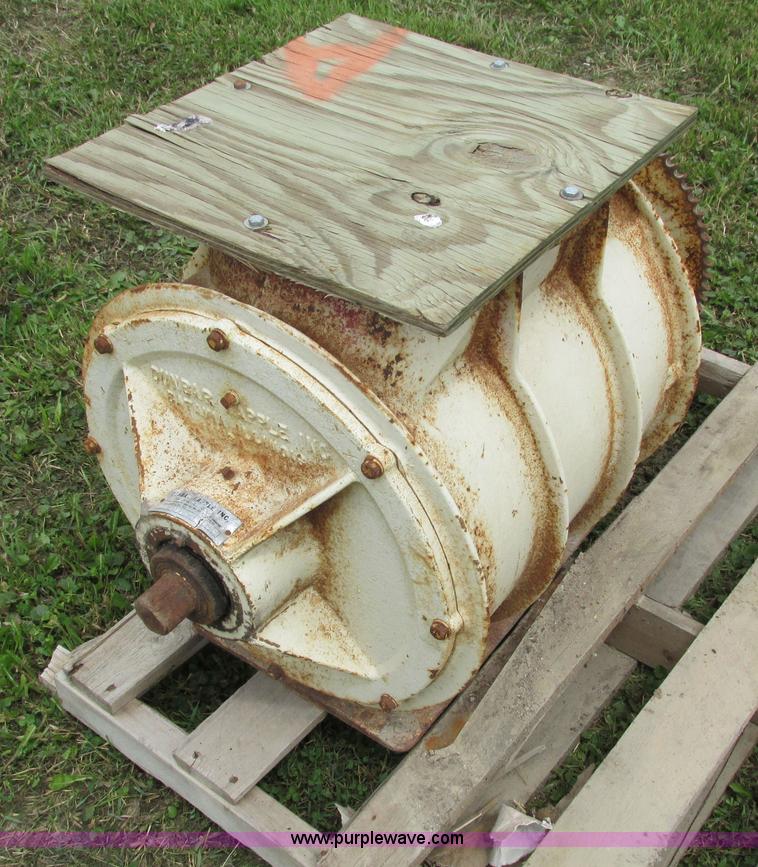 image for item I4149 (3) blower/compressors