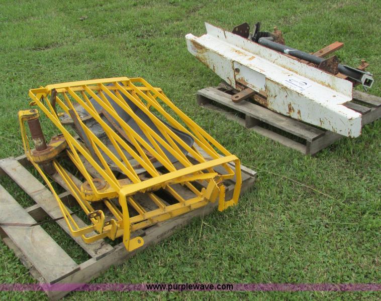 image for item I4150 Assorted items