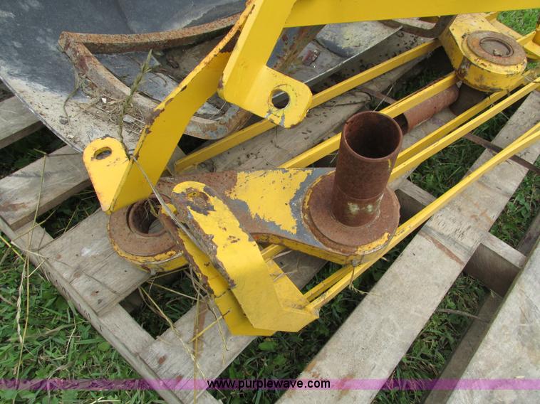 image for item I4150 Assorted items