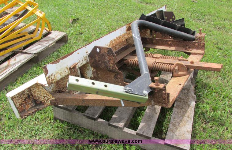 image for item I4150 Assorted items