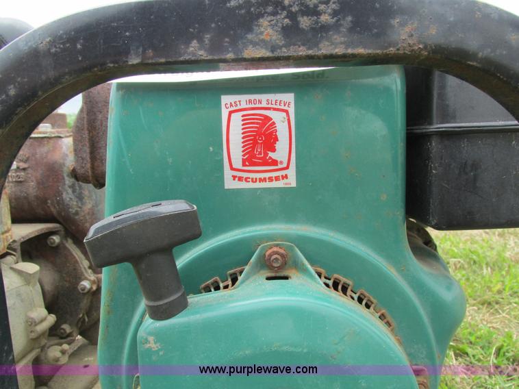 image for item I4151 Assorted items