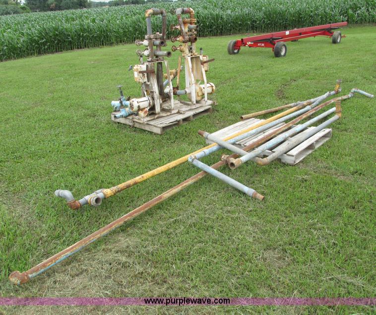 image for item I4153 Assorted valves and pipe