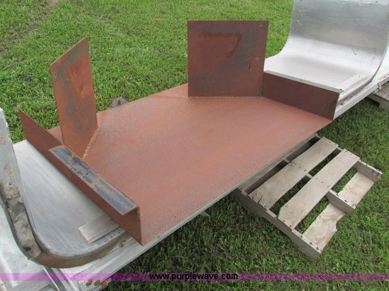 image for item I4155 (7) aluminum side boards for trailer