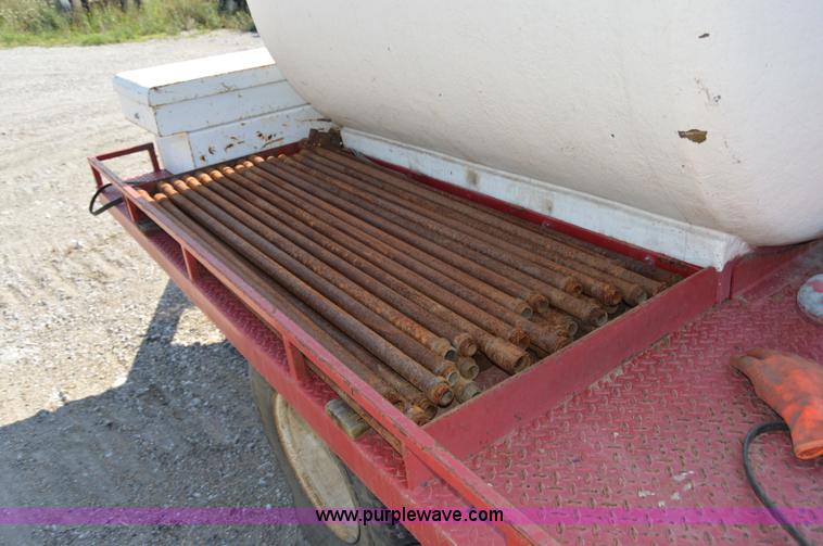 image for item I4665 Trailer mounted directional drill