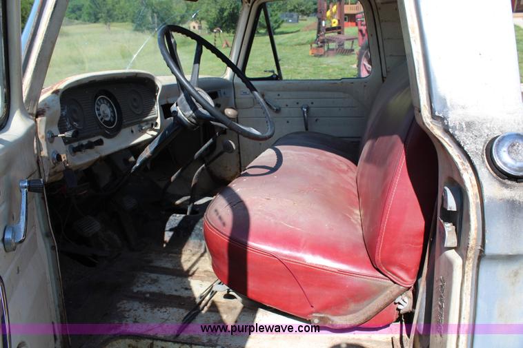 image for item J1102 1962 Ford 100 pickup truck