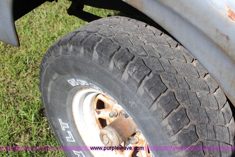 image for item J1102 1962 Ford 100 pickup truck