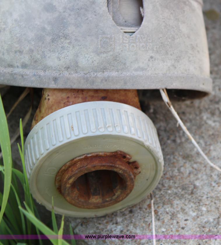 image for item J1143 Bear Cat 72854 wood chipper