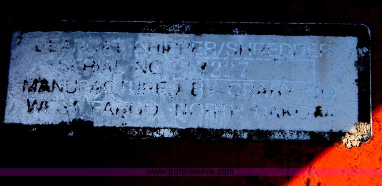 image for item J1143 Bear Cat 72854 wood chipper