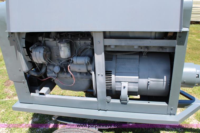 image for item J1144 Lincoln SA200 welder