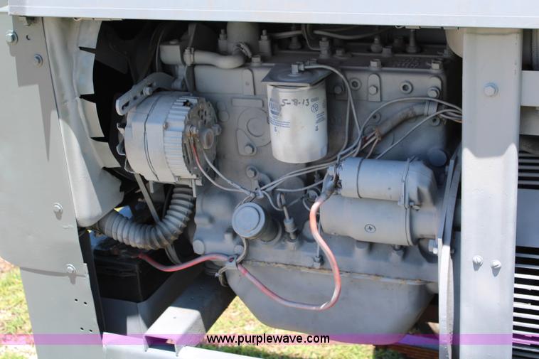 image for item J1144 Lincoln SA200 welder