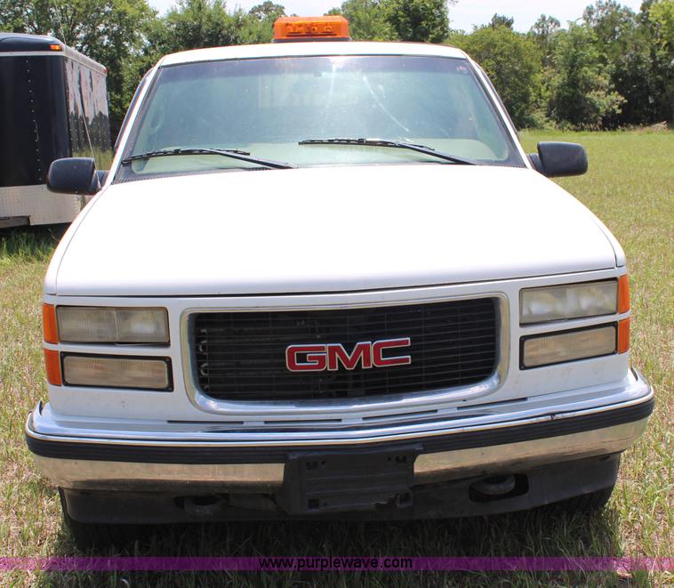 image for item J1159 1998 GMC Sierra 1500 Z71 Ext. Cab pickup truck