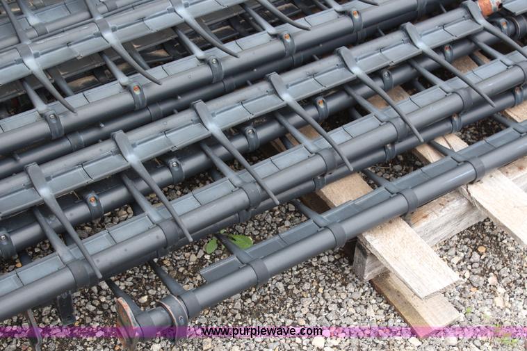 image for item AM9281 John Deere 30' fingered pickup reel