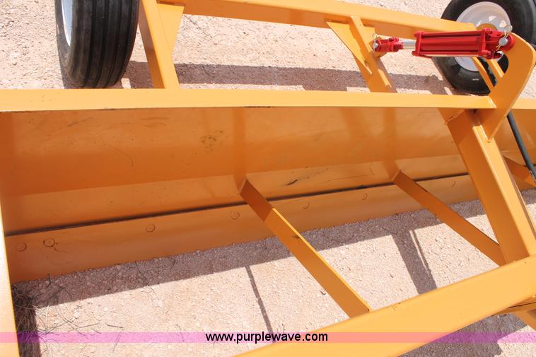 image for item AO9714 Farm King F10 drag box scraper