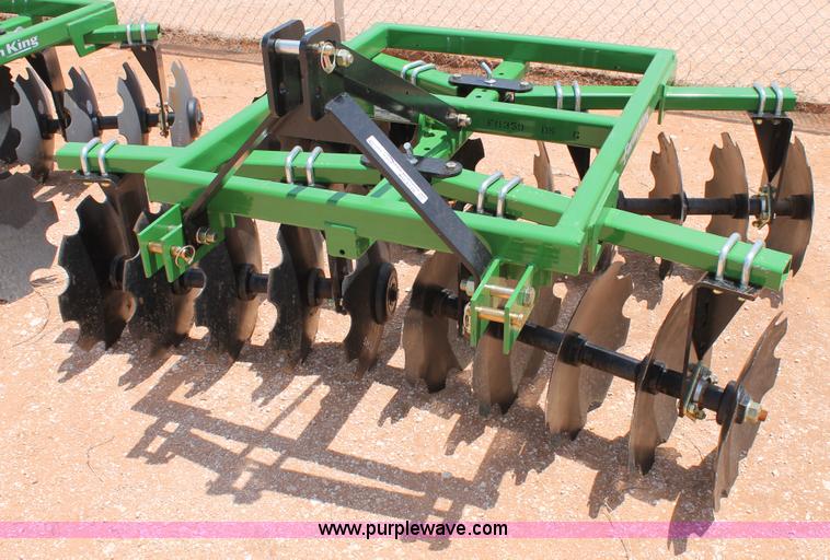 image for item AO9716 Farm King 605 tandem disk