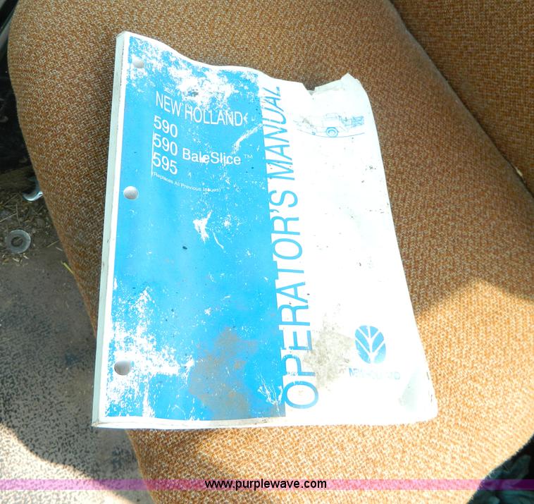 image for item AX9721 1998 New Holland 595 large square baler