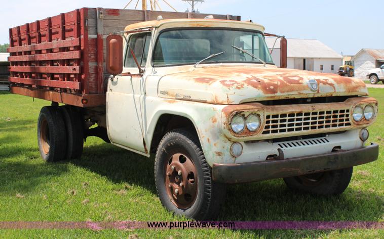 image for item BA9178 1958 Ford grain truck