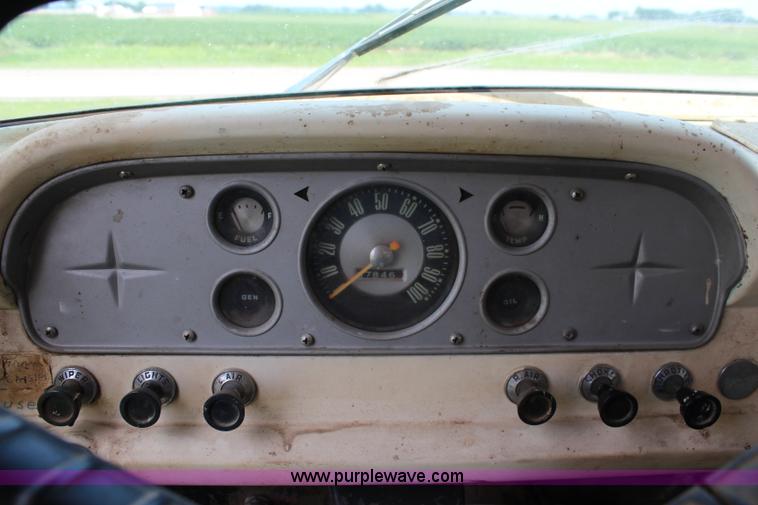 image for item BA9178 1958 Ford grain truck