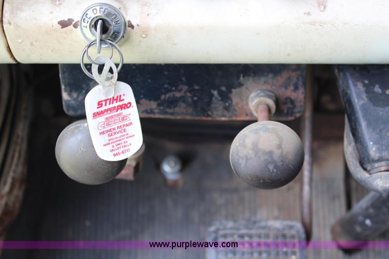 image for item BA9178 1958 Ford grain truck