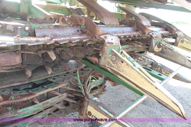 image for item C3937 2008 Krone Easy Collect 903 head