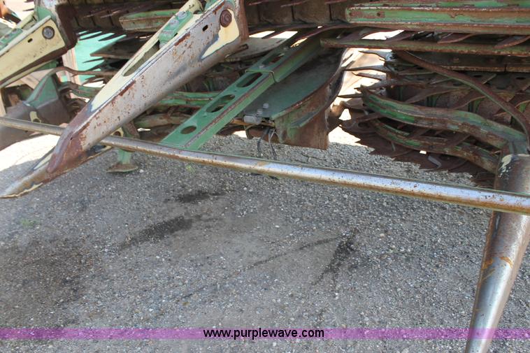 image for item C3937 2008 Krone Easy Collect 903 head