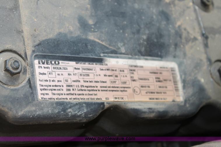 image for item C3939 Cummins 411 C.I.D. six cylinder diesel engine