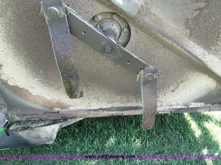 image for item D1083 John Deere 1508 batwing rotary mower