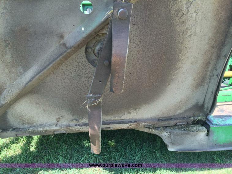 image for item D1083 John Deere 1508 batwing rotary mower