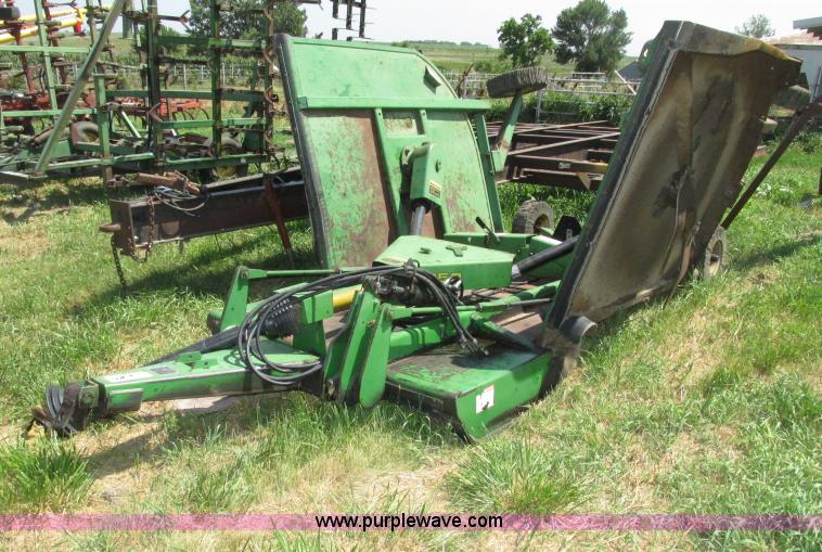 image for item D1083 John Deere 1508 batwing rotary mower
