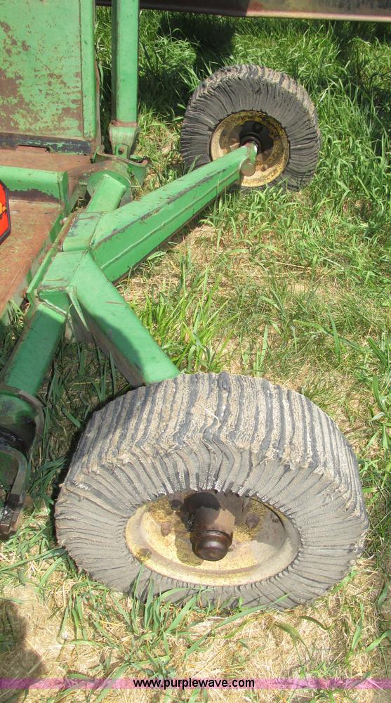 image for item D1083 John Deere 1508 batwing rotary mower