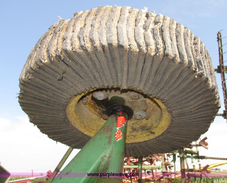 image for item D1083 John Deere 1508 batwing rotary mower