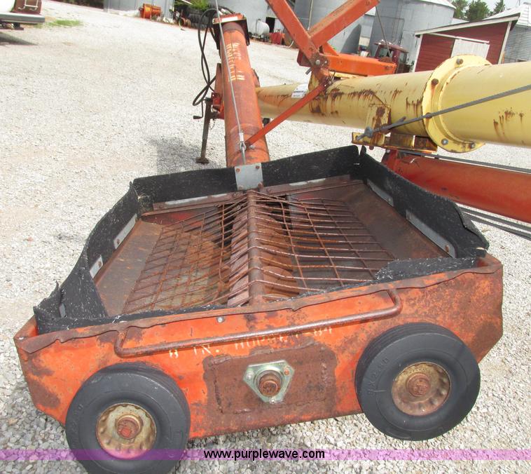 image for item F7436 Westfield TR61 grain auger
