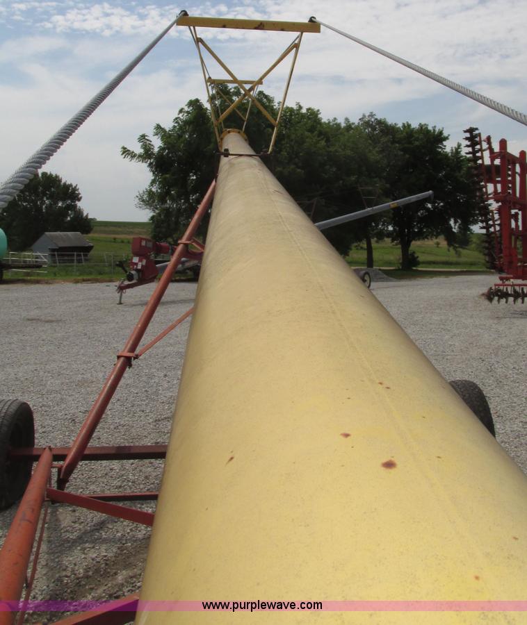 image for item F7436 Westfield TR61 grain auger