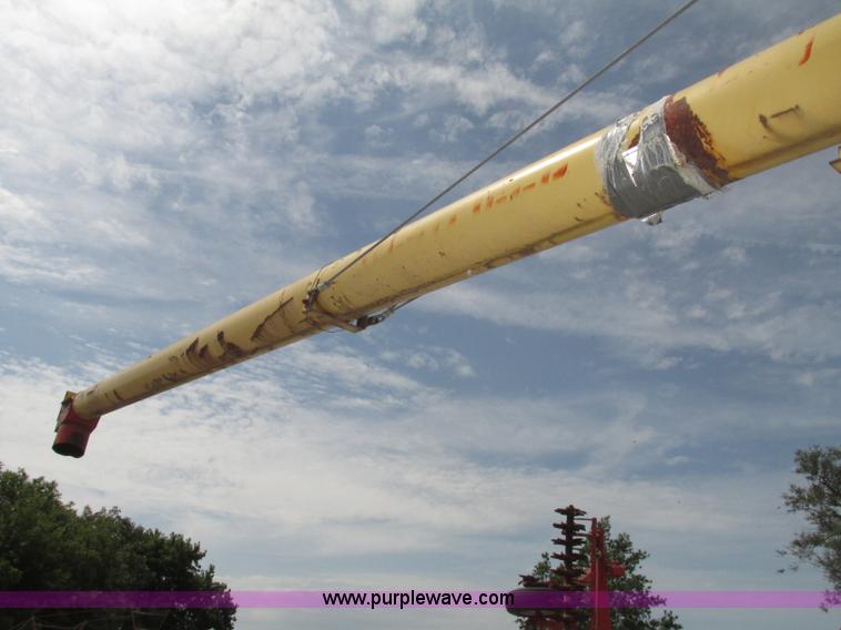 image for item F7436 Westfield TR61 grain auger