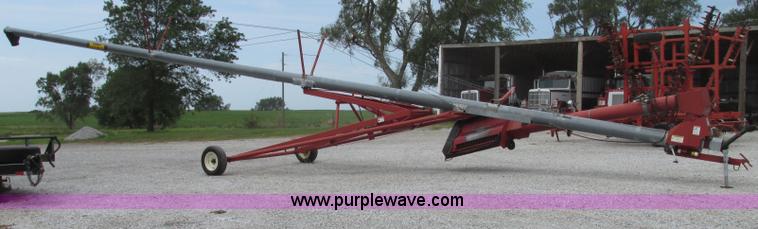 image for item F7437 Mayrath grain auger