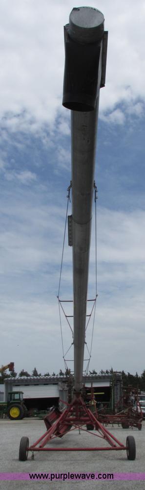 image for item F7437 Mayrath grain auger