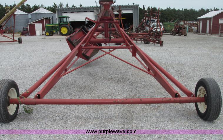 image for item F7437 Mayrath grain auger
