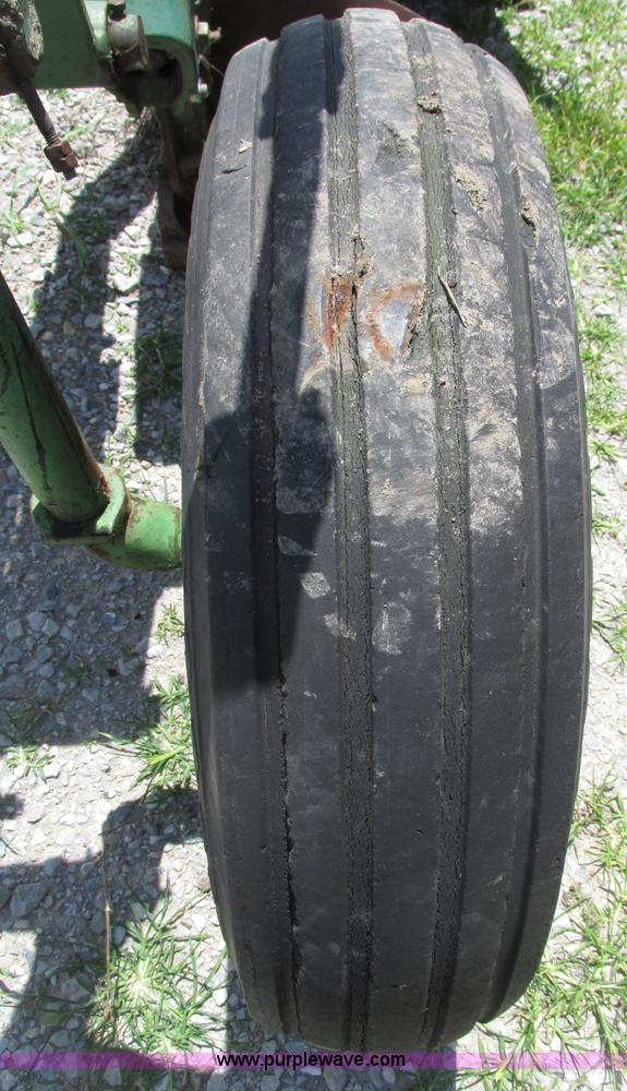 image for item F7444 John Deere F345H six bottom plow