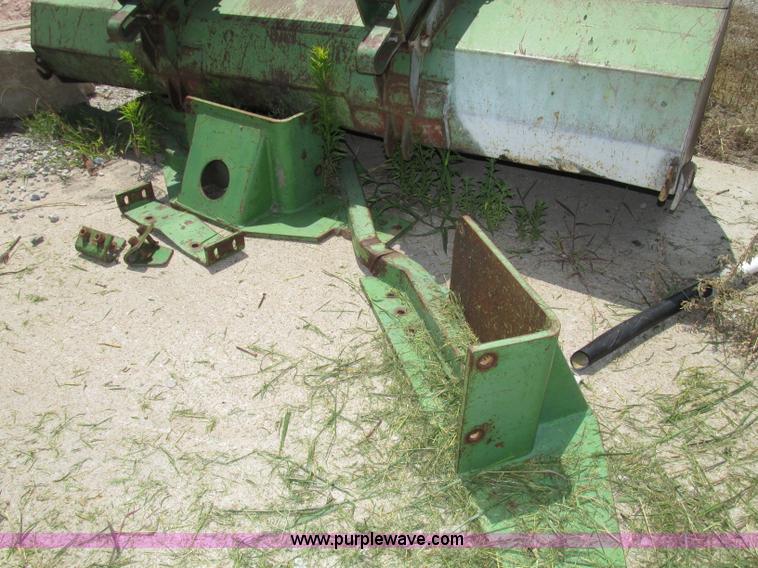 image for item F7445 John Deere 158 tractor loader