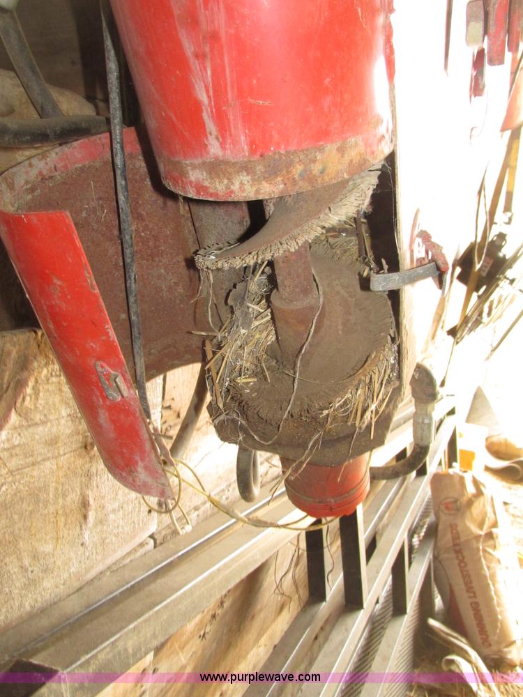 image for item F7451 Westfield 4" quick mount rear drill fill auger