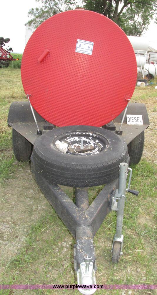 image for item F7452 Diesel fuel trailer