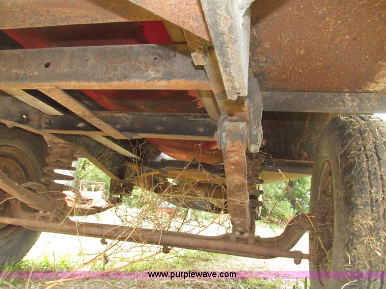 image for item F7452 Diesel fuel trailer