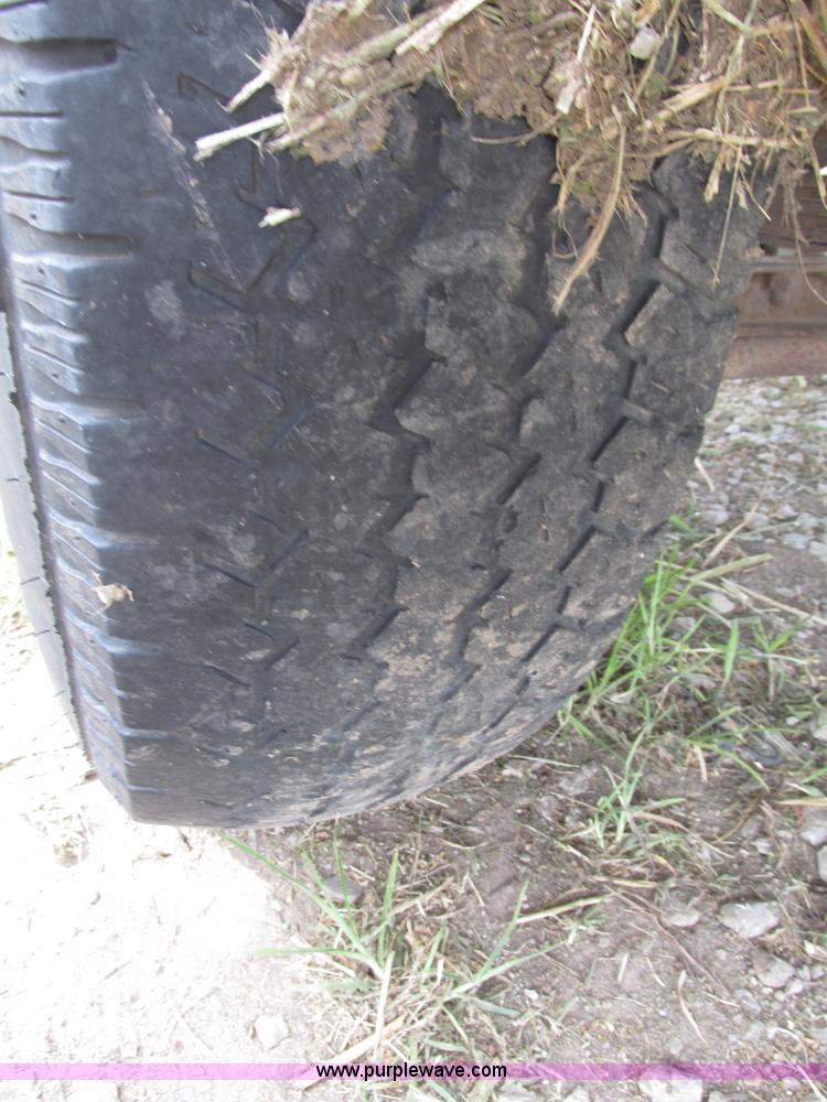 image for item F7452 Diesel fuel trailer